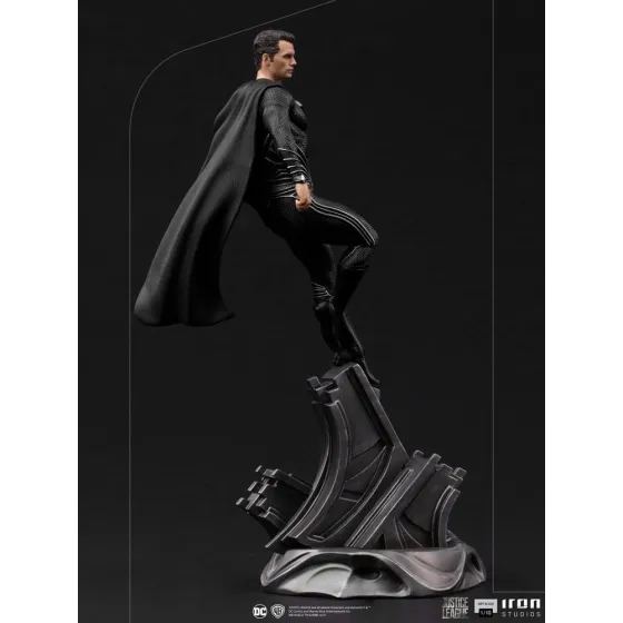 Statuetka Zack Snyder's Justice League Art Scale 1/10 Superman Black Suit