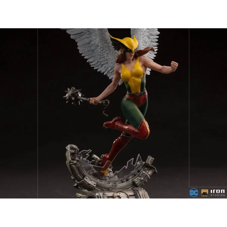 Figurka Hawkgirl 36 cm DC Comics Deluxe Art Scale 1/10