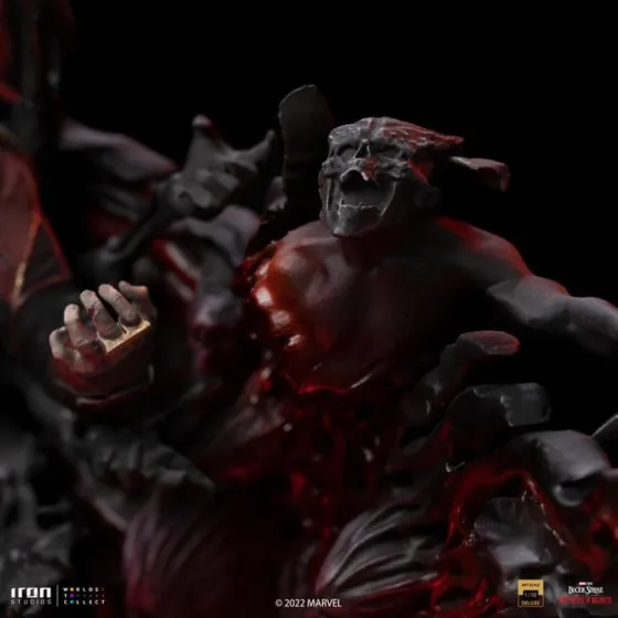Figurka Dead Defender Strange 31 cm Doctor Strange in the Multiverse of Madness Deluxe Art Scale 1/10