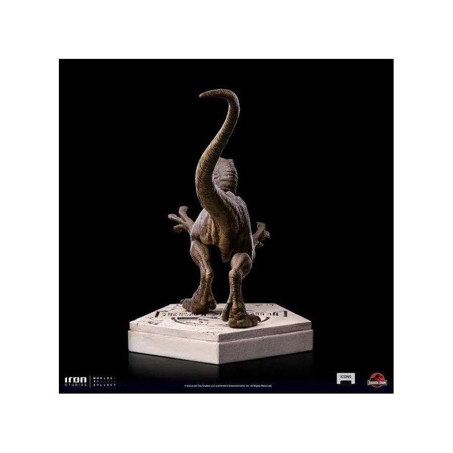 Figurka Velociraptor A 9 cm Jurassic World Icons