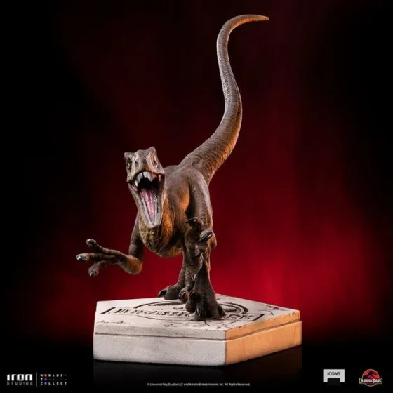 Figurka Velociraptor A 9 cm Jurassic World Icons