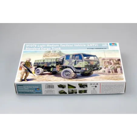 Trumpeter 01004 M1078 1:35 Light Medium Tactical Vehicle (LMTV) Standard Cargo Truck