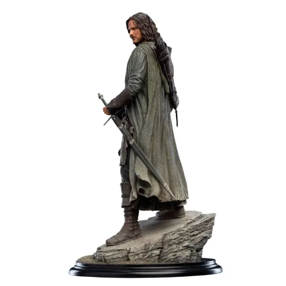 Figurka Aragorn Hunter of the Plains Classic Series 32 cm The Lord of the Rings 1/6