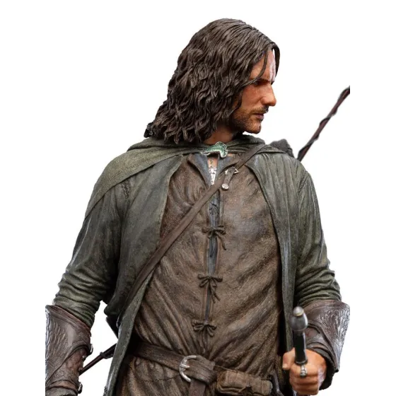 Figurka Aragorn Hunter of the Plains Classic Series 32 cm The Lord of the Rings 1/6