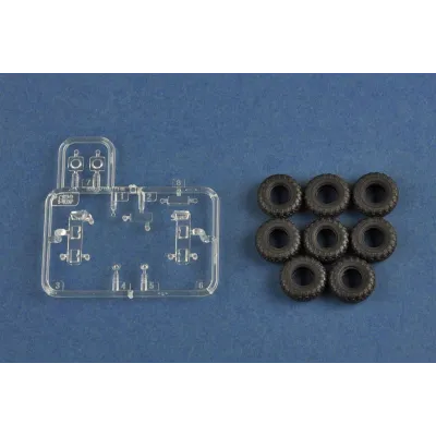 Hobby Boss 82939 1:72 Former Soviet Scud-B ballistic missile