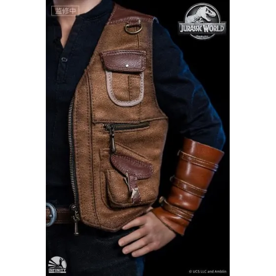 Figurka Owen and Baby Blue 52 cm Limited Edition 1/4 Jurassic World: Fallen Kingdom