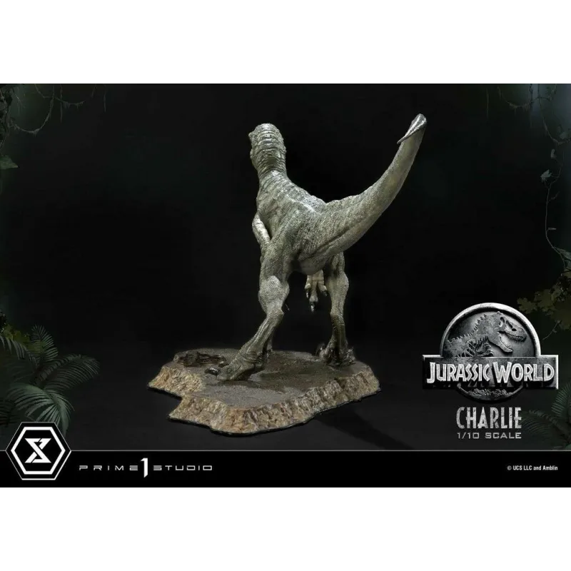 Jurassic World: Prime Collectible Figure Series - Charlie 1:10 Scale Statue