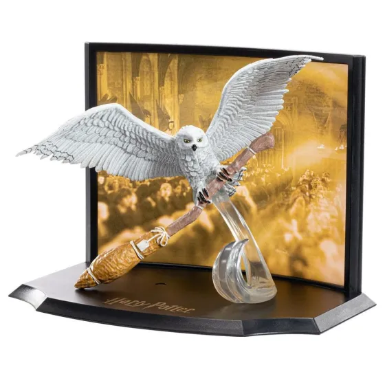 Harry Potter: Hedwig Diorama