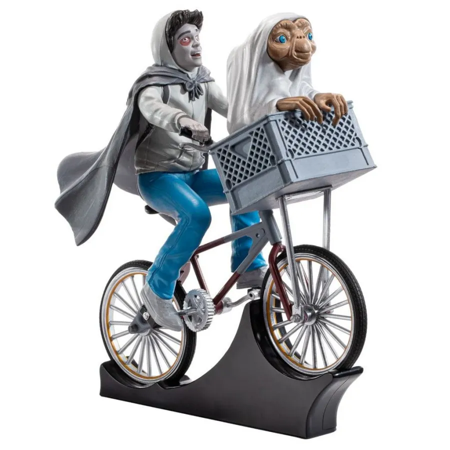 E.T. The Extra-Terrestrial: E.T. and Elliot Diorama
