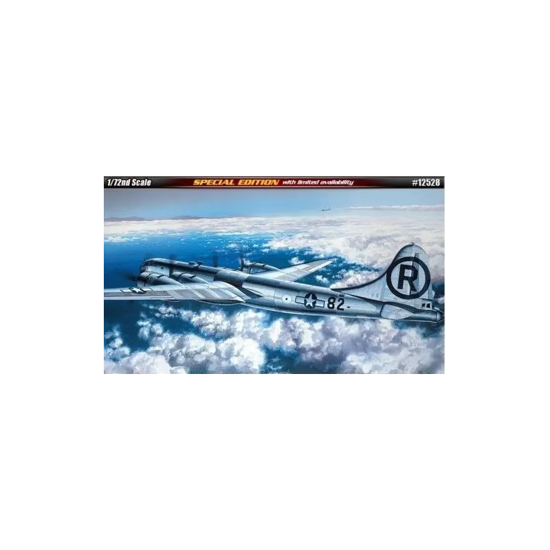 ACADEMY B-29A Enola Gay & Bocks car