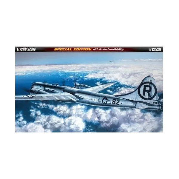ACADEMY B-29A Enola Gay & Bocks car