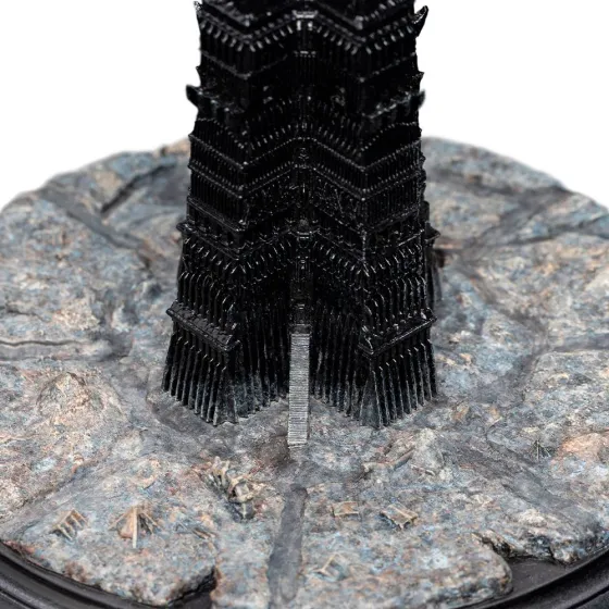 The Tower of Orthanc Environment TLotR Weta Workshop