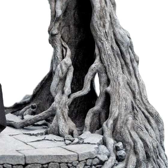 Statuetka Weta Workshop TLotR Trilogy - Fountain Guard of the White Tree skala1:6