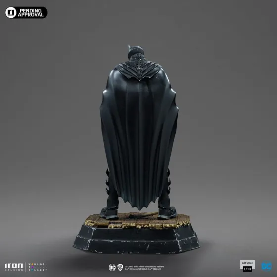 Statuetka Batman by Rafael Grampa Iron Studios skala 1:10