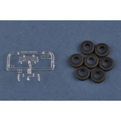 HOBBY BOSS 82931 Wyrzutnia rakiet BM-21 Grad skala 1:72