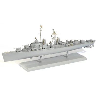 Dragon 1046 U.S.S. Chevalier DD-805 1945 skala 1:350