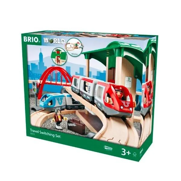 Pociąg osobowy z dworcem