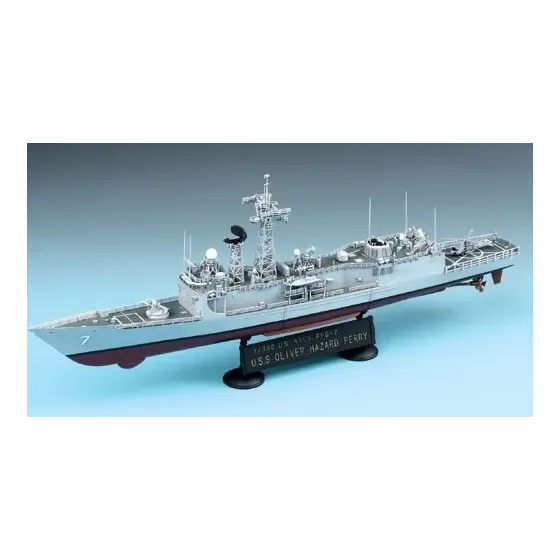ACADEMY USS Oliver Hazar d Perry FFG-7