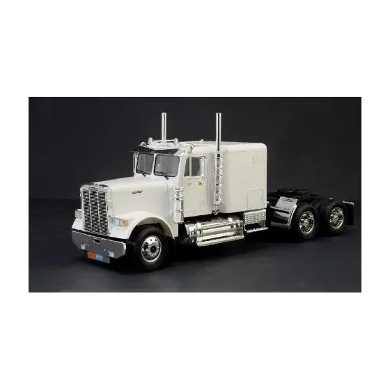 Model plastikowy Freightliner FLD 120 Classic