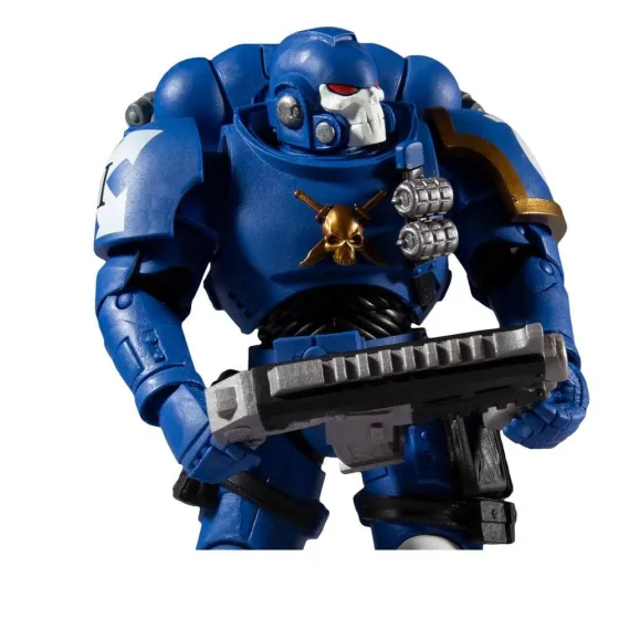 Figurka Ultramarines Reiver with Bolt Carbine 18 cm Warhammer 40K