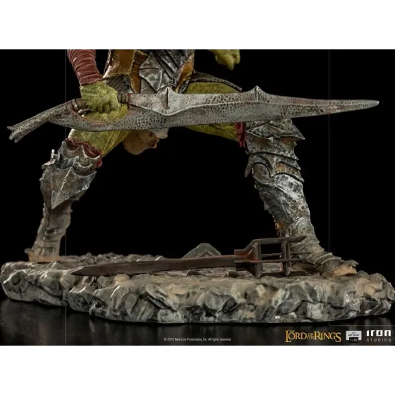 Figurka Swordsman Orc 16 cm Lord Of The Rings BDS Art Scale 1/10