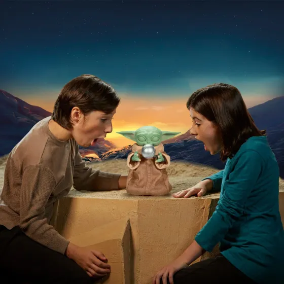 Figurka F2849 Star Wars Mandalorian Baby Yoda The Child Grogu Animatronic