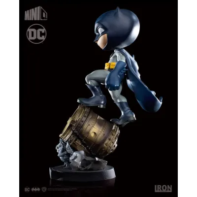 Figurka Batman 19 cm Comics Deluxe Mini Co.