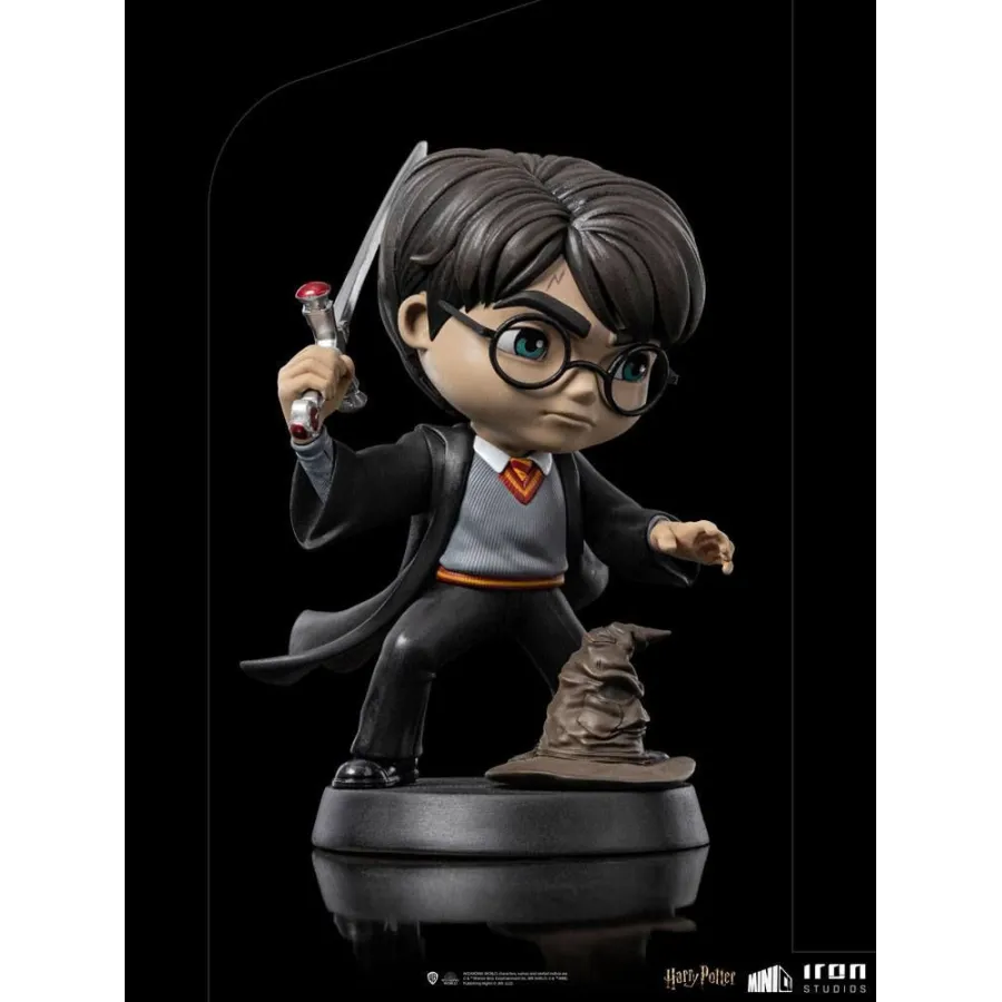 Figurka Harry Potter with Sword of Gryffindor 14 cm Mini Co.