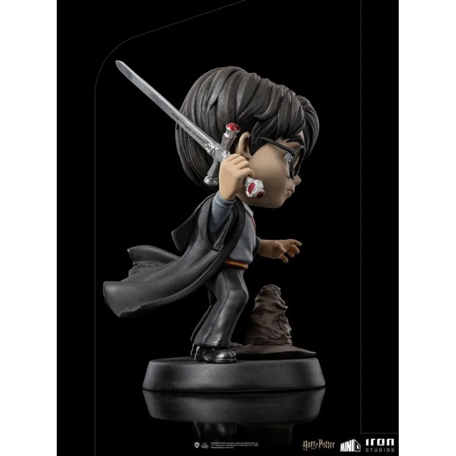 Figurka Harry Potter with Sword of Gryffindor 14 cm Mini Co.