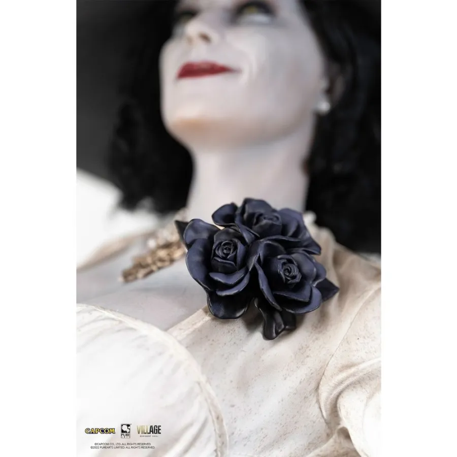 Figurka Lady Dimitrescu 89 cm 1/4 Limited Edition Resident Evil Village