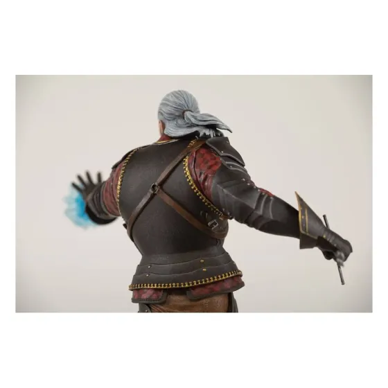 Figurka Geralt Toussaint Tourney Armor 20 cm Witcher 3 Wild Hunt