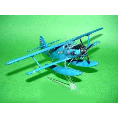 Trumpeter 01606 1:72 AN-2M Colt On Float