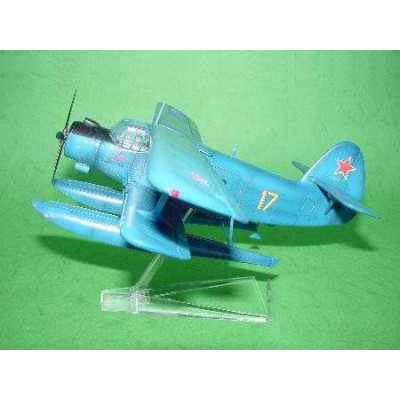 Trumpeter 01606 1:72 AN-2M Colt On Float