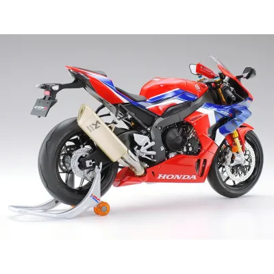 Tamiya 14138 1:12 Honda CBR1000RR-R Fireblade SP