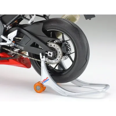 Tamiya 14138 1:12 Honda CBR1000RR-R Fireblade SP