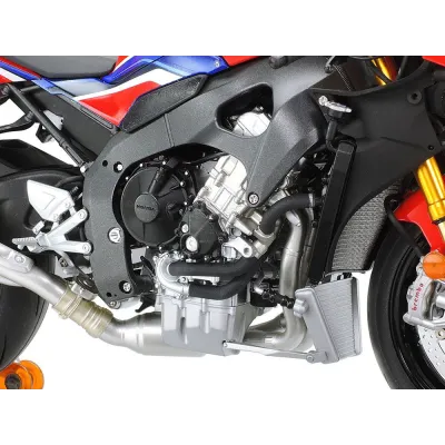 Tamiya 14138 1:12 Honda CBR1000RR-R Fireblade SP