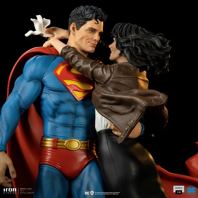 Figurka Superman and Lois Lane 57 cm DC Comics Diorama 1/6