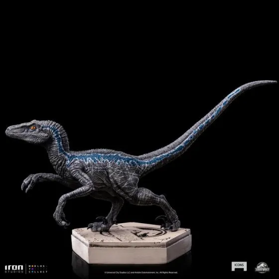 Figurka Velociraptor Blue 9 cm Jurassic World Icons