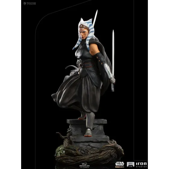 Figurka Ahsoka Tano 64 cm Star Wars: The Mandalorian Legacy Replica 1/4