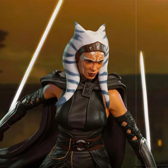 Figurka Ahsoka Tano 64 cm Star Wars: The Mandalorian Legacy Replica 1/4