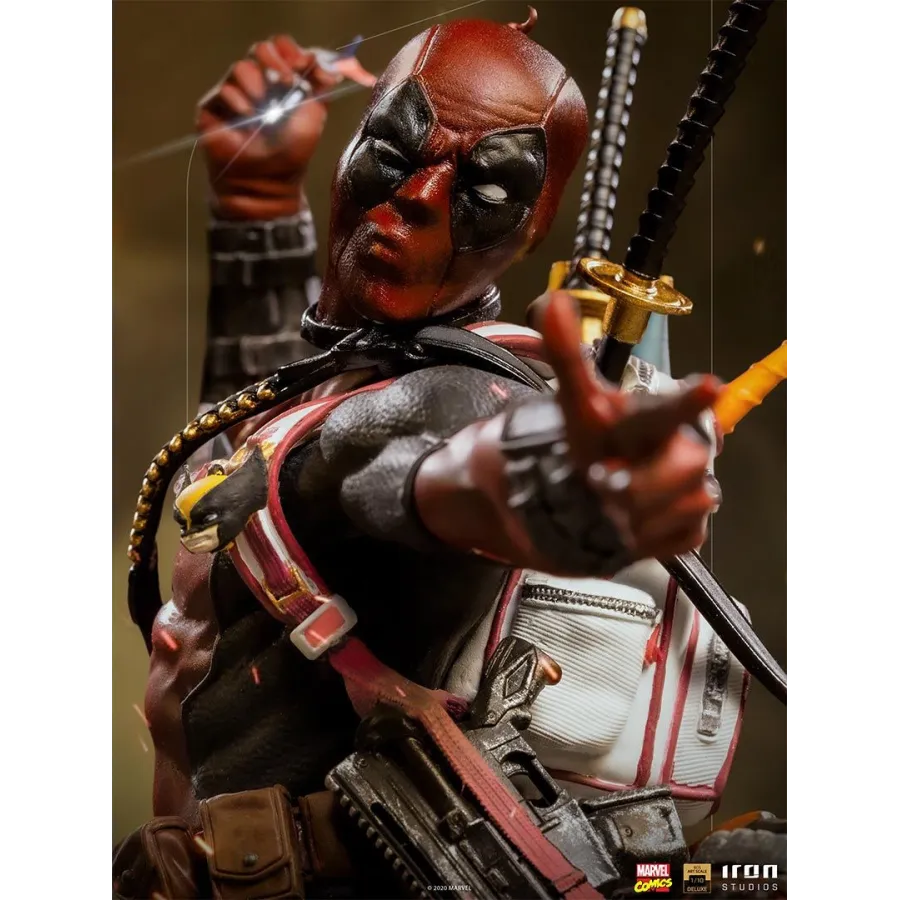 Statuetka Deadpool Deluxe Bds Art Scale 1/10 Marvel Comics Iron Studios