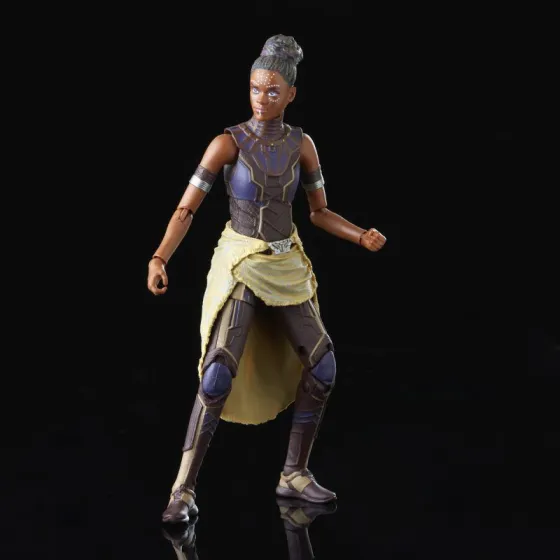 Figurka F5975 Shuri 15 cm Marvel Legends Series Black Panther