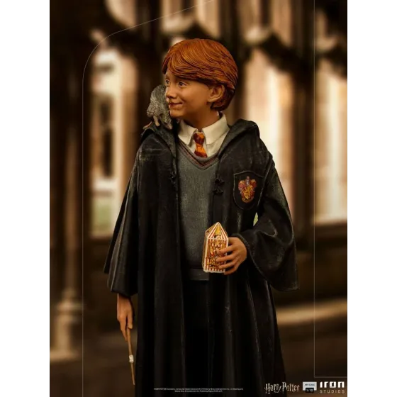 Figurka Ron Weasley 17 cm Art Scale Statue 1/10
